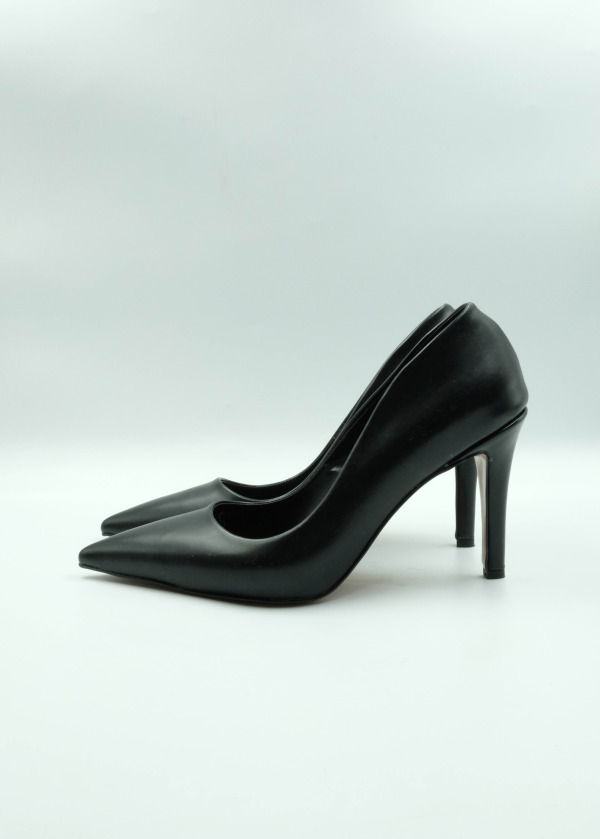 Siyah Mat Stiletto
